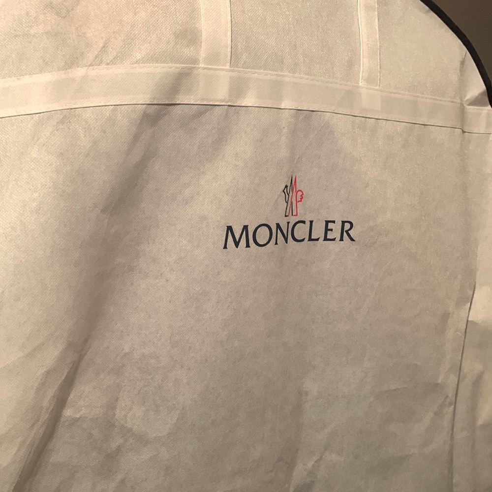 Moncler snow jack for sell